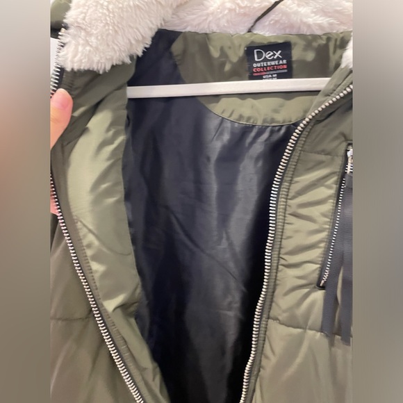 green long puffer jacket - Picture 7 of 11